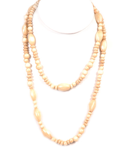 BNK 456BJ 3 NECKLACES FOR ONLY 5 on sportingdirectory.com.au